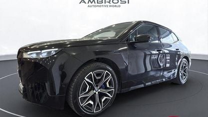 Uusi BMW iX Comfort Edition 239 kW (326 HP) 2025 Musta Katumaasturi