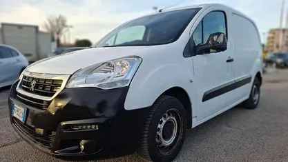 Usata Peugeot Partner 99 CV (72 kW) 2016 Monovolume