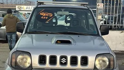 Gray Usata 2005 Suzuki Jimny SUV | 8000 € (Buon prezzo)