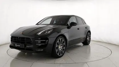 Usata Porsche Macan Turbo Performance Package 441 CV (324 kW) 2017 Nero SUV