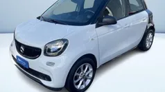 Bianco pastello Usata 2019 Smart ForFour Electric Drive Passion Tre volumi | 12.000 € (Buon prezzo)
