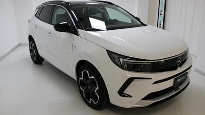 Usata Opel Grandland X Eco 131 CV (96 kW) 2024 Argento SUV