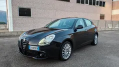Nero Usata 2015 Alfa Romeo Giulietta Exclusive Due volumi | 5500 € (Ottimo prezzo)