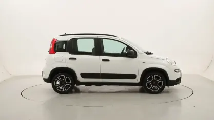 Usata Fiat Panda City Life 70 CV (51 kW) 2021 Biancobianco Utilitaria