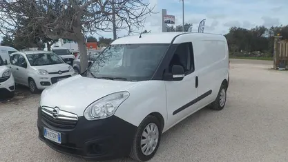 Usata Fiat Doblò 105 CV (77 kW) 2018 Bianco Monovolume
