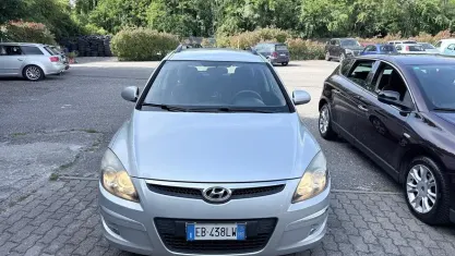 Usata Hyundai i30 Active 109 CV (80 kW) 2010 Grigio Station wagon