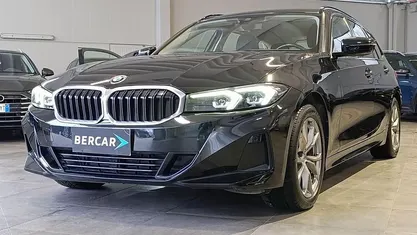Usata 2022 BMW 318 Shadowline Station wagon | 25.700 € (Super prezzo)