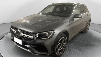 Grigio Usata 2021 Mercedes GLC220 Premium SUV | 40.190 € (Buon prezzo)