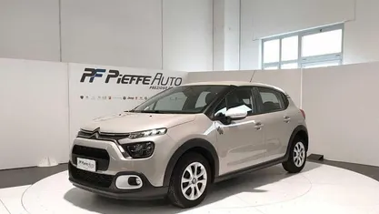 Usata Citroën C3 PureTech 83 CV (61 kW) 2022 Grigio Utilitaria