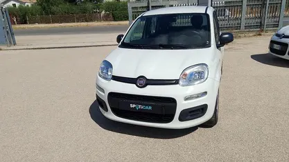 Bianco Usata 2020 Fiat Panda Launch Edition Due volumi | 11.000 € (Buon prezzo)