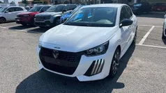 Bianco Nuova 2025 Peugeot 208 Style Due volumi | 19.490 € (Buon prezzo)