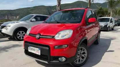 Usata Fiat Panda 4x4 95 CV (69 kW) 2017 Rosso Utilitaria