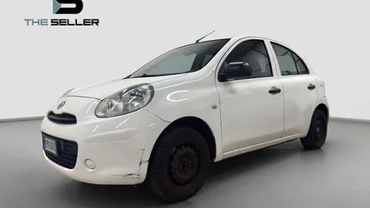Bianco Usata 2012 Nissan Micra Tekna Tre volumi | 3500 € (Super prezzo)