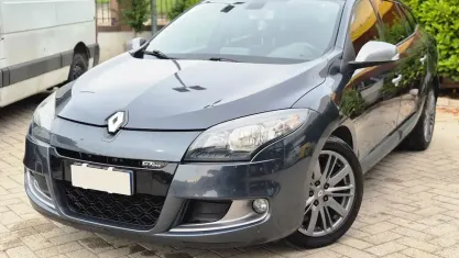 Usata Renault Mégane GT Line GT-Line 110 CV (80 kW) 2011 Giallo Station wagon