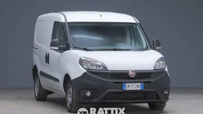 Bianco Usata 2023 Fiat Doblò Business Monovolume | 13.196 € (Super prezzo)
