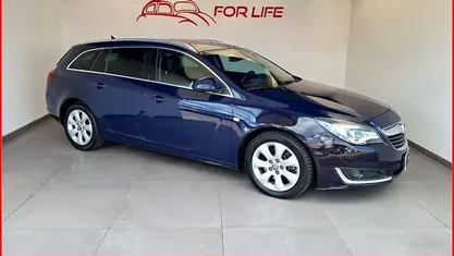 Usata Opel Insignia Business 141 CV (103 kW) 2015 Blu Station wagon