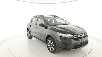 Nuova Dacia Sandero Essentiel 101 CV (74 kW) 2026 Grigio scuro Utilitaria