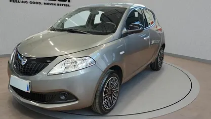 Brugt Lancia Ypsilon S 69 HK (50 kW) 2024 Grå Hatchback