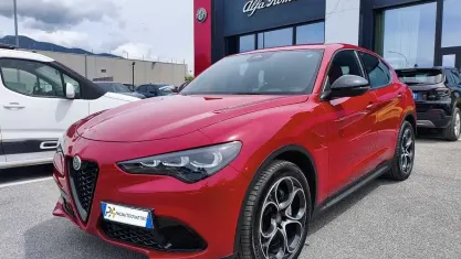 Usata Alfa Romeo Stelvio Sprint 209 CV (153 kW) 2024 Rosso SUV