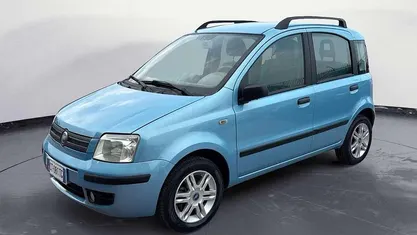 Blu/azzurro Usata 2005 Fiat Panda Tre volumi | 6000 €