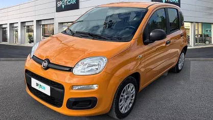 Arancione Usata 2021 Fiat Panda S Due volumi | 10.300 € (Buon prezzo)