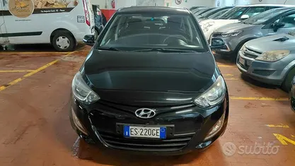 Usata Hyundai i20 Edition 86 CV (63 kW) 2013 Nero Utilitaria