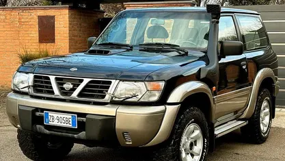 Usata Nissan Patrol 157 CV (115 kW) 2001 SUV