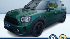 Verde metallizzato Usata 2022 Mini One D Countryman Business SUV | 22.700 € (Ottimo prezzo)