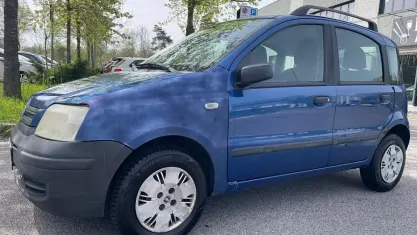 Usata Fiat Panda 69 CV (50 kW) 2006 Bluazzurro Utilitaria