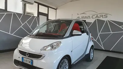 Bianco Usata 2010 Smart ForTwo Cabrio Passion Cabrio | 6800 € (Buon prezzo)