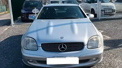 Usata Mercedes SLK200 163 CV (119 kW) 2000 Grigio Cabrio