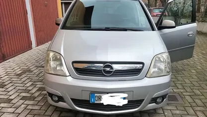 Usata Opel Meriva Cosmo 89 CV (65 kW) 2008 Monovolume