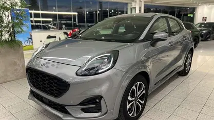Usata Ford Puma ST-Line 125 CV (91 kW) 2023 Solar silver SUV