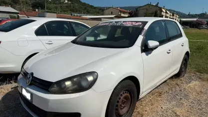 Usata VW Golf VII Comfortline 105 CV (77 kW) 2012 Bianco Berlina