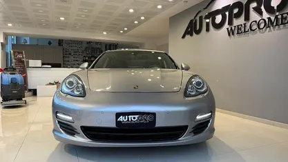 Usata Porsche Panamera Platinum Edition 250 CV (183 kW) 2012 Berlina