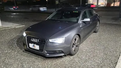 Gray Usata 2012 Audi A5 S-Line Tre volumi | 11.990 € (Buon prezzo)