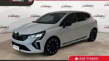 Usata Renault Clio Techno 101 CV (74 kW) 2025 Bianco Utilitaria