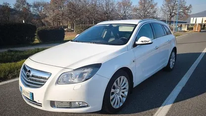 Usata 2011 Opel Insignia Station wagon | 3990 € (Buon prezzo)