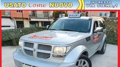 Usata Dodge Nitro 177 CV (130 kW) 2010 Grigio SUV