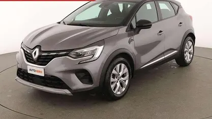 Usata Renault Captur Business 116 CV (85 kW) 2020 Argento SUV