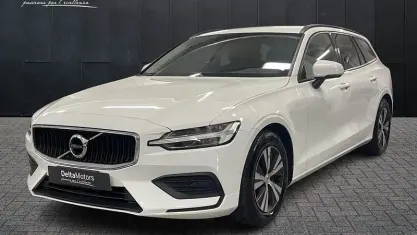 Usata Volvo V60 Inscription 150 CV (110 kW) 2018 Bianco polare Station wagon
