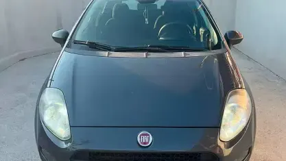 Usata Fiat Punto Street 95 CV (69 kW) 2017 Grigio Utilitaria