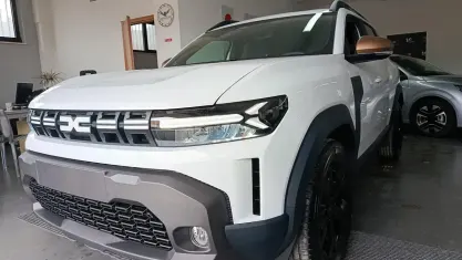 Begagnad Dacia Duster Journey 122 HK (89 kW) 2026 Kombi