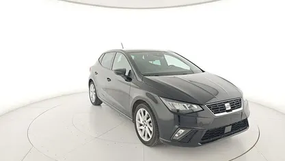 Begagnad Seat Ibiza FR 95 HK (69 kW) 2025 Svart Halvkombi