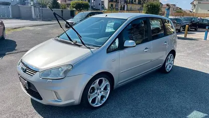 Begagnad Ford C-MAX Titanium 90 HK (66 kW) 2009 Minibuss