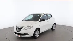 Bianco Usata 2015 Lancia Ypsilon Gold Due volumi | 7399 € (Buon prezzo)