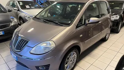 Usata Lancia Musa 77 CV (56 kW) 2009 Monovolume