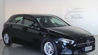 Begagnad Mercedes A180 Business 116 HK (85 kW) 2019 Svart Sedan