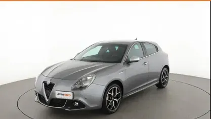 Usata Alfa Romeo Giulietta Super 120 CV (88 kW) 2020 Grigio Utilitaria