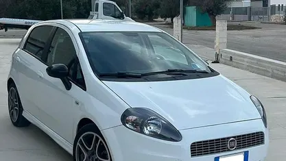 Usata Fiat Grande Punto Sport 90 CV (66 kW) 2009 Utilitaria